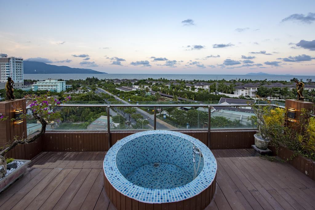 Sea Flower Hotel Дананг Экстерьер фото
