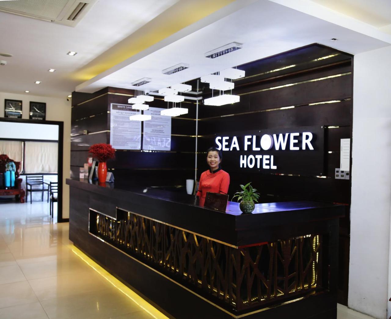 Sea Flower Hotel Дананг Экстерьер фото